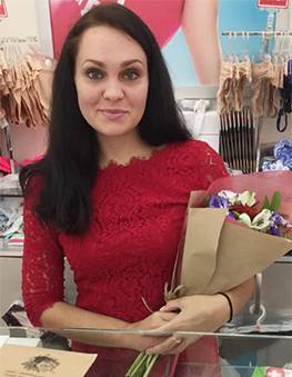 Букет с герберой и альстромерией